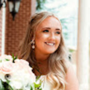 Meet your Posher, Abbie